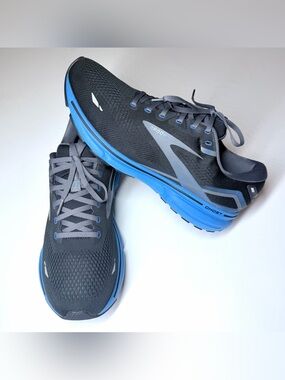 Brooks Ghost 15 Men’s Running Sneakers - Black/ Blue Size- 12.5 Medium